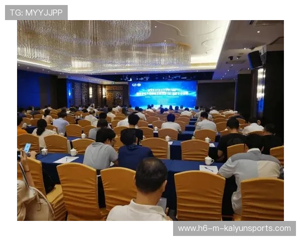 国际羽毛球协会在青训中推动家校社联动、教练互访与成长档案数据化管理